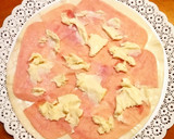 Foto del paso 3 de la receta: Medialunas de Jamón y queso fáciles y rápidas