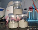 Hình bước làm 3 của món Ăn dặm cho bé: Sữa đậu trắng tươi mix mè đen