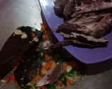 Foto langkah ke 2 dari resep Tumis tongkol asap.