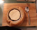 Foto del passaggio 2 della ricetta Fonduta con pane croccante
