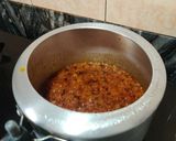 A picture of step 4 of Punjabi lobia aloo masala.
