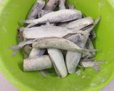 Hình bước làm 2 của món Cá trích rán giòn