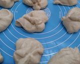 Foto langkah ke 5 dari resep (Sourdough Discard) Roti Isi Keju Manis.