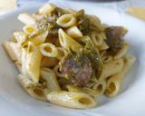 Foto del passaggio 4 della ricetta Mezze penne asparagi e salamelle