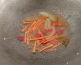 Foto langkah ke 5 dari resep Telur Gulung Asam Manis.