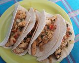 Foto del paso 4 de la receta: Tacos de pollo 🌮