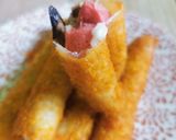 Foto langkah ke 4 dari resep Lumpia sosis jamur dan keju.