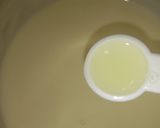 รูปขั้นตอนการทำที่ 3 ของ ไอศกรีมส้มกะทินมสดไขมันต่ำ (Low-fat Orange with Milk and Coconut Milk Ice Cream)
