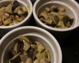 A picture of step 3 of Funghi Gratinati mushrooms with breadcrumbs.