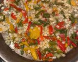 Foto del paso 1 de la receta: Paella de mariscos (congelados)