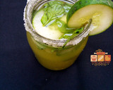 A picture of step 2 of Cucumber mint lemonade.