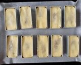 A picture of step 6 of Pineapple Cakes.