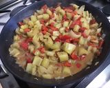 Une image de l'étape 13 de Gratin de céleri branche au jambon blanc, poivrons rouges et parmesan.