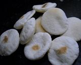 Foto del paso 1 de la receta: Mini pizzitas de pan pita