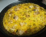 Foto del paso 4 de la receta: Arroz con costillas, pollo y verduras