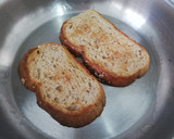 Foto del paso 1 de la receta: Brócoli Sabroso con Salsa especiada de pan tostado