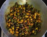 ભીંડા બટાકા નું શાક (Bhinda Bataka Shak Recipe In Gujarati) રેસીપી સ્ટેપ2ફોટો