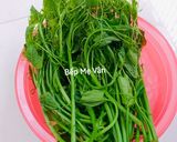 Hình bước làm 1 của món Đọt su su xào tỏi