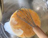 Foto langkah ke 3 dari resep Caramel Custard Pudding Kukus.