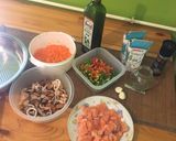 Tejszínes, tenger gyümölcseis spagetti recept fázis 1 fotója