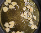 Foto del paso 4 de la receta: Merluza a la gallega (con ajada)