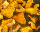A picture of step 2 of Autumn Squash & Mushroom Stir Fry 🍂.