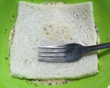 Foto langkah ke 3 dari resep Eggy Bread (Savoury French Toast).