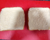 Foto del paso 1 de la receta: Sándwich con huevo, aguacate y brie