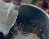 Foto del paso 4 de la receta: Bizcocho de naranja 🍊!