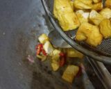 Foto langkah ke 2 dari resep Tumis Tahu Daun Melinjo.