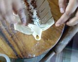 A picture of step 13 of Savoury chicken bread.