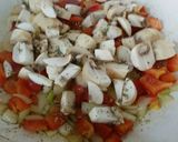 A picture of step 4 of Tuna pasta .
