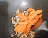 Foto langkah ke 4 dari resep Cah jamur.