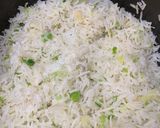 A picture of step 4 of Garlic Rice.