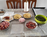 Foto del paso 3 de la receta: Empanadas mallorquinas de carne y guisantes