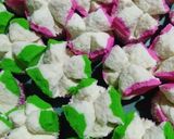 Foto langkah ke 7 dari resep 🌻🏵 Bolu Kukus Mekar Merekah 🏵🌻.
