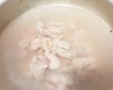 Foto langkah ke 1 dari resep Sup Oyong Ayam Bakso.