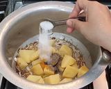 A picture of step 2 of Five ingredients Rice.