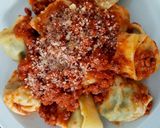 Foto del paso 3 de la receta: Capeletis con salsa boloñesa