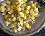 A picture of step 2 of Lemon Lazeez Lonji.