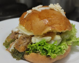 Foto del paso 8 de la receta: Sándwich de carne bbq y queso🥙🍔🥯