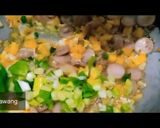 Foto langkah ke 3 dari resep Resep nasi goreng Hawaii paprika, simple Dan gurih!!.