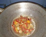 Foto langkah ke 4 dari resep Tumis Oyong sederhana.