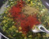 A picture of step 3 of Spring onion and bhavnagari gathiya nu shak.