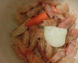 Foto del paso 1 de la receta: Guiso de sepia con navajas