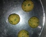 धनिया थेपला(dhaniya thepla recipe in Hindi) रेसिपी चरण 2 फोटो