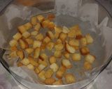A picture of step 2 of Caesre Salad.