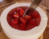 A picture of step 18 of No-Bake Strawberry Cheesecake.