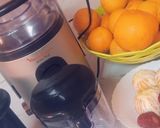 صورة لخطوة 1 من وصفة 🍓🍊 كوكتال فواكه 🍓🍊