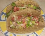 Foto del paso 5 de la receta: Tortillas con ensalada y atún